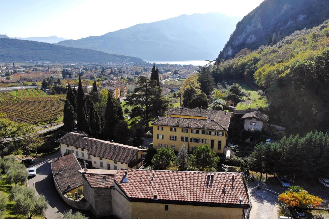 San Giacomo Apartments Riva del Garda Luaran gambar