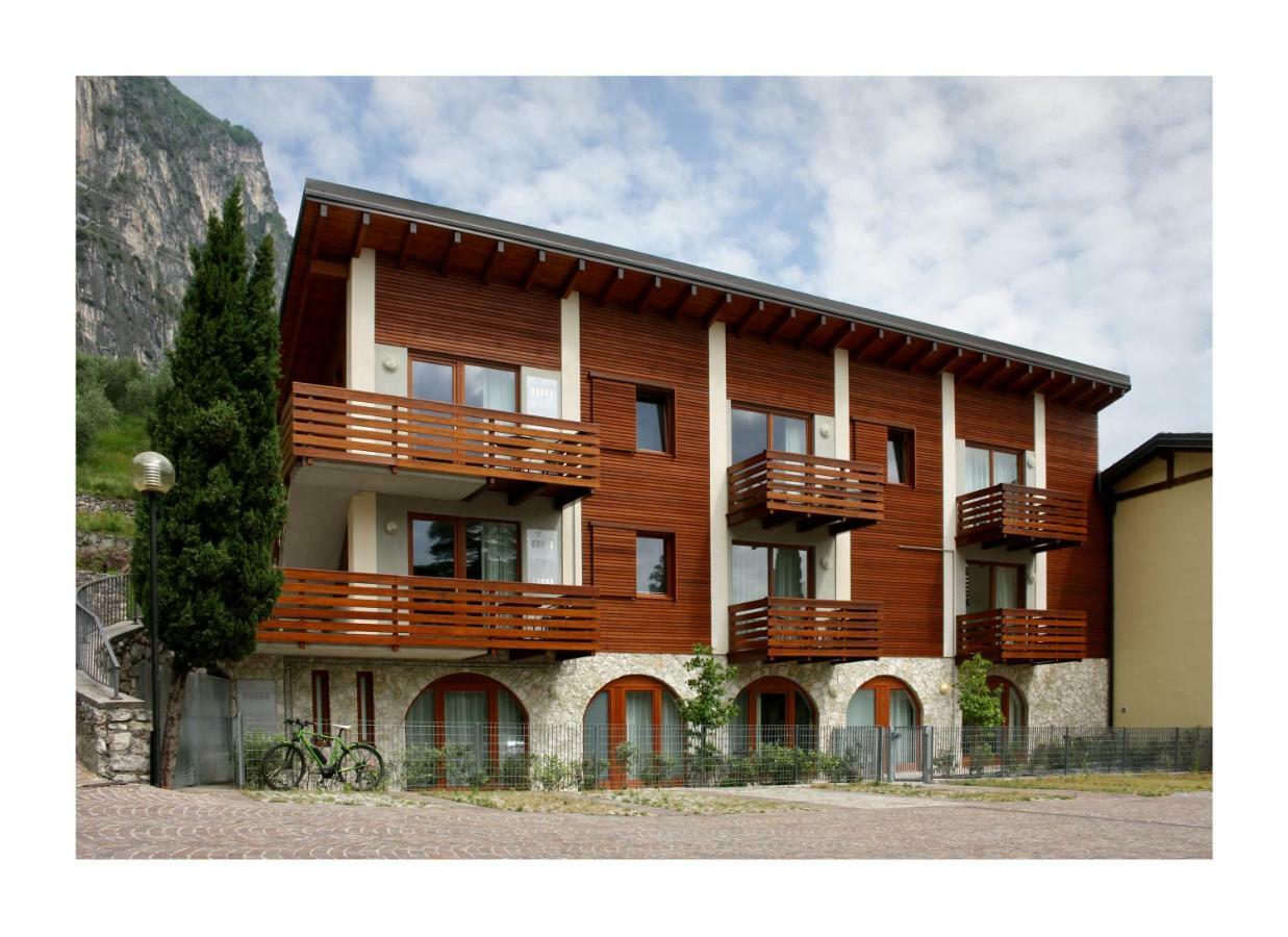 San Giacomo Apartments Riva del Garda Luaran gambar